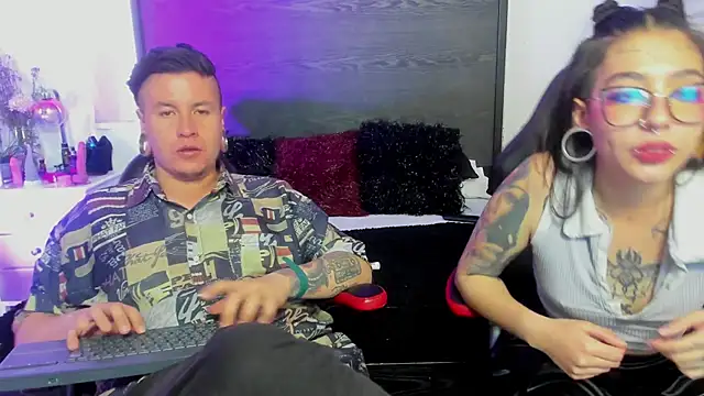 Snapshot of inkedsinners_ chatting on June 2026 08:10:01 PM inkedsinners online show from June 2026 08:10:01 PM