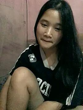 Ninaa01 online show from May 2026 02:16:01 PM