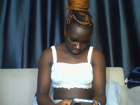 Snapshot of Sexxy_Melany_ chatting on July 2026 06:14:02 PM Sexxy Melany online show from July 2026 06:14:02 PM