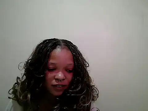 Snapshot of Miss_rihanna chatting on June 2026 04:06:01 PM Miss rihanna online show from June 2026 04:06:01 PM
