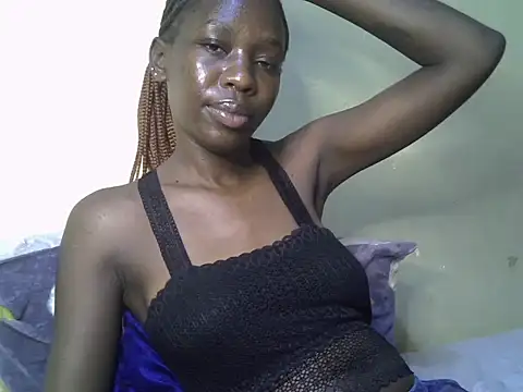 Snapshot of Simplyloy33 chatting on May 2026 06:47:02 PM Simplyloy33 online show from May 2026 06:47:02 PM