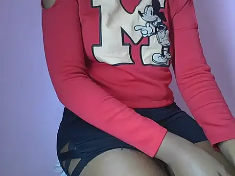 Snapshot of Sexxyrina chatting on June 2026 09:22:02 AM Sexxyrina online show from June 2026 09:22:02 AM