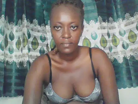Snapshot of Beutymelani chatting on May 2026 02:44:01 PM Beutymelani online show from May 2026 02:44:01 PM