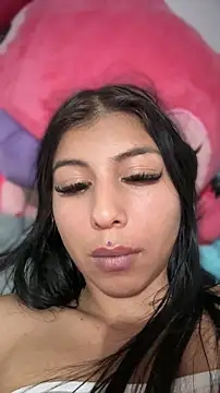 ariella lovee online show from May 2026 12:07:02 AM