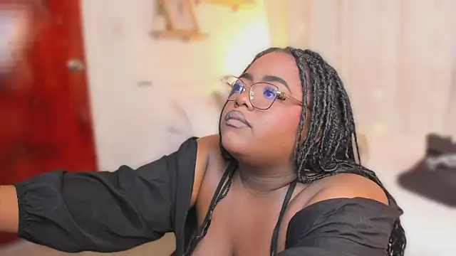 Ayanaa Ebony  online show from June 2026 11:20:02 AM