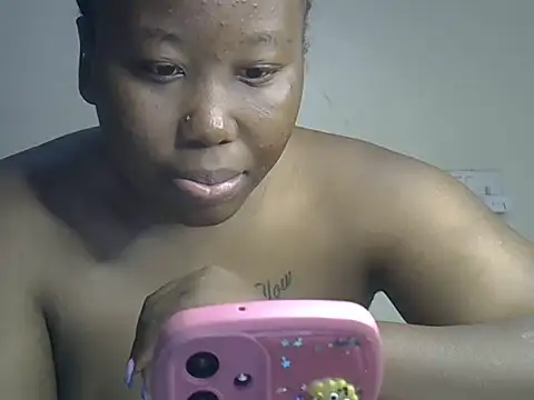 Snapshot of Curvy_nelly1 chatting on June 2026 05:52:02 AM Curvy nelly1 online show from June 2026 05:52:02 AM