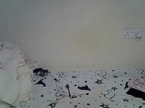 Snapshot of Curvy_nelly1 chatting on June 2026 05:58:02 PM Curvy nelly1 online show from June 2026 05:58:02 PM