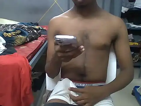 male18in online show from May 2026 06:53:01 AM