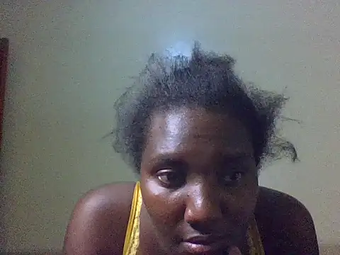 evalyne01 online show from May 2026 07:29:01 PM