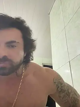 Snapshot of Sarado_Tesudo chatting on June 2026 03:08:02 AM Sarado Tesudo online show from June 2026 03:08:02 AM