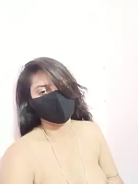 Snapshot of naughty_pritii chatting on May 2026 04:23:02 PM naughty pritii online show from May 2026 04:23:02 PM