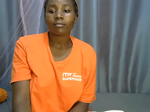 Snapshot of pyvi_5 chatting on June 2026 01:43:01 PM pyvi 5 online show from June 2026 01:43:01 PM