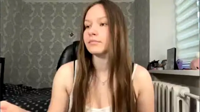 ShaylaChong online show from June 2026 04:16:02 AM