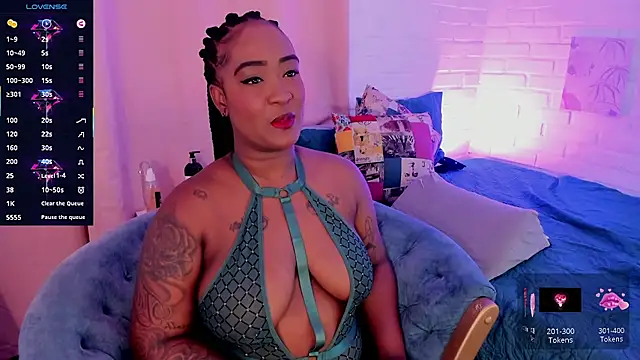 alison daniels  online show from January 2026 08:01:02 PM