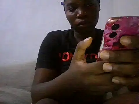 Snapshot of Mini_Charm chatting on June 2026 05:41:01 PM Mini Charm online show from June 2026 05:41:01 PM