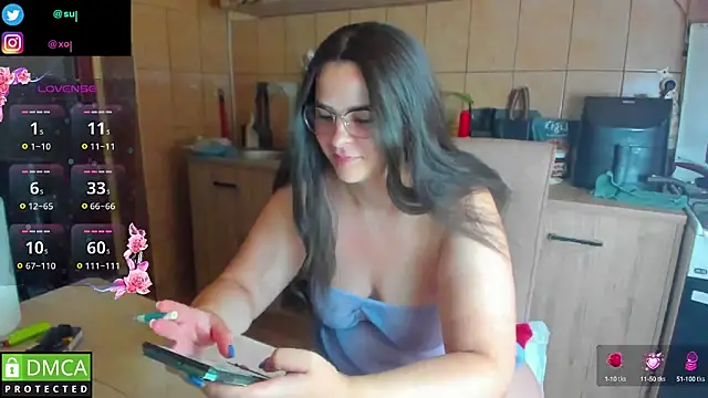 Snapshot of xmarshax chatting on September 2025 09:31:01 AM xmarshax online show from September 2025 09:31:01 AM