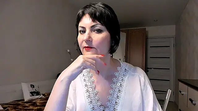 Helen Beller online show from May 2026 06:14:02 PM