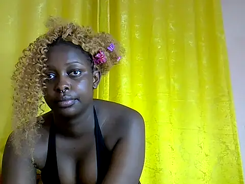 Snapshot of Naughty_recious chatting on July 2026 03:30:02 AM Naughty recious online show from July 2026 03:30:02 AM