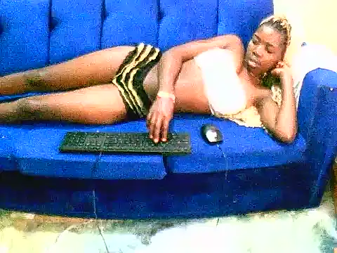 Snapshot of Prickly_ebony chatting on June 2026 04:24:02 AM Prickly ebony online show from June 2026 04:24:02 AM