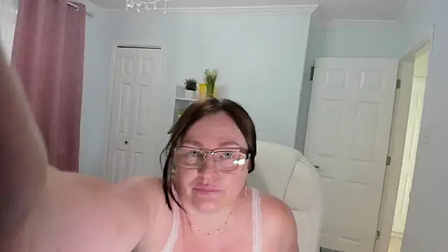 Vika73 online show from February 2025 09:21:02 PM