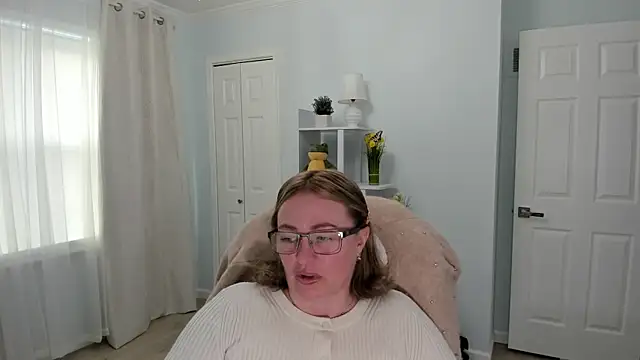 Vika73 online show from March 2025 03:50:02 PM