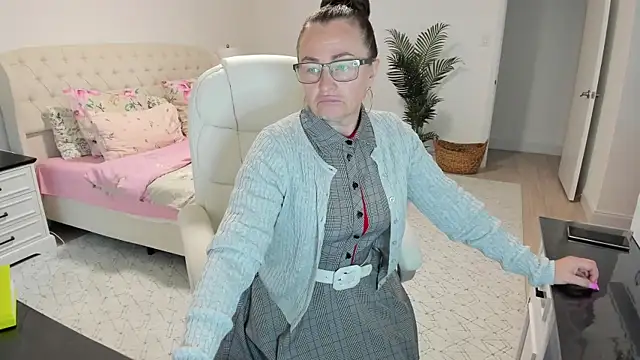Snapshot of Vika73 chatting on July 2026 11:26:01 AM Vika73 online show from July 2026 11:26:01 AM