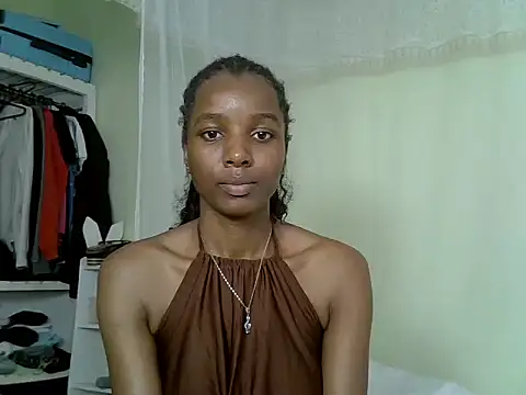 Snapshot of Sexy_vylsa chatting on June 2026 01:22:01 PM Sexy vylsa online show from June 2026 01:22:01 PM