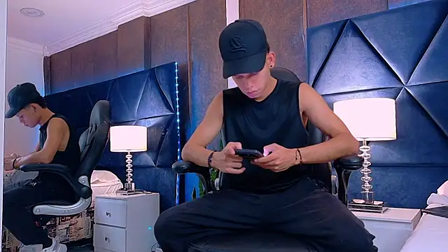 ThiagoFerrer  online show from June 2026 02:34:01 AM