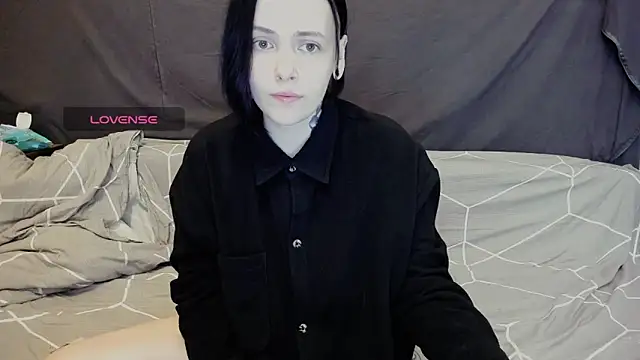 Snapshot of Polly_Megan chatting on June 2026 08:39:02 PM Polly Megan online show from June 2026 08:39:02 PM