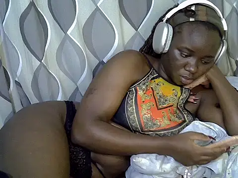 Snapshot of cute_gee5 chatting on June 2026 10:27:01 AM cute gee5 online show from June 2026 10:27:01 AM
