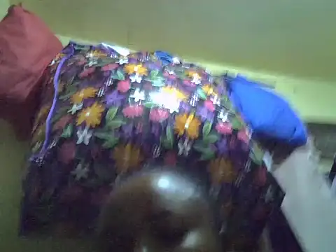 Snapshot of ChoccoCherry chatting on May 2026 10:43:01 AM ChoccoCherry online show from May 2026 10:43:01 AM