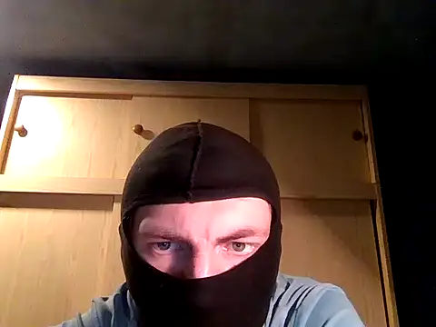 beuker22 online show from July 2026 04:42:02 PM