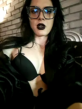 Snapshot of TransGotica chatting on May 2026 01:13:02 AM TransGotica online show from May 2026 01:13:02 AM
