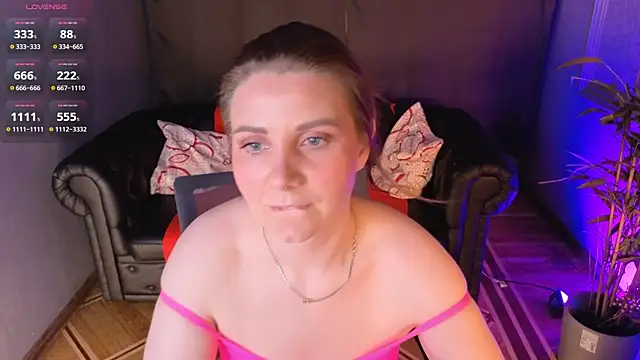 Kassandra Williams online show from June 2026 03:43:02 PM