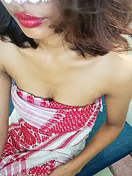 Snapshot of 20_Rani chatting on June 2026 05:28:02 PM 20 Rani online show from June 2026 05:28:02 PM