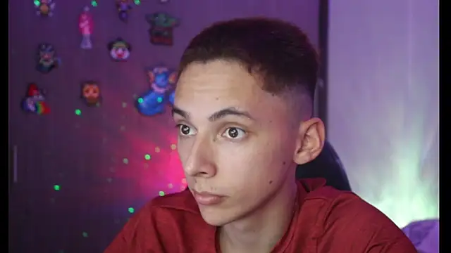 archi love online show from January 2025 11:04:01 PM