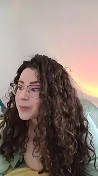 Snapshot of Elissa_Floyd__ chatting on June 2026 05:23:02 AM Elissa Floyd online show from June 2026 05:23:02 AM