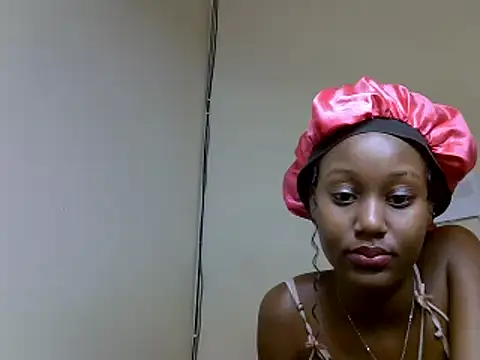 Snapshot of Pretty_kitty48 chatting on June 2026 12:46:02 AM Pretty kitty48 online show from June 2026 12:46:02 AM