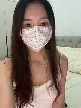 Snapshot of TONGTONG915 chatting on May 2026 03:29:01 PM TONGTONG915 online show from May 2026 03:29:01 PM