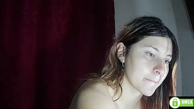 Snapshot of StarElii chatting on July 2026 02:24:01 AM StarElii online show from July 2026 02:24:01 AM