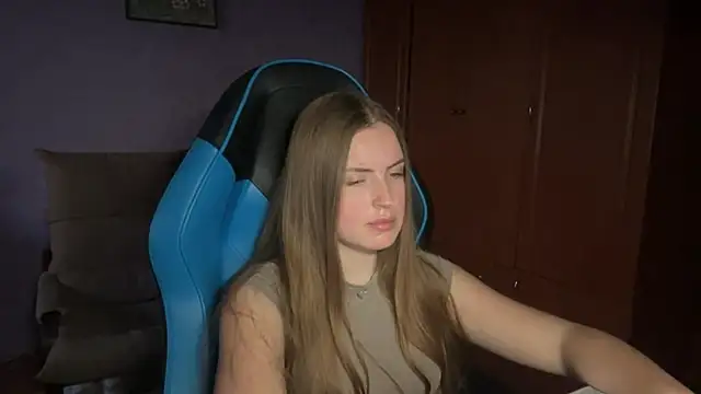 SilkSinner  online show from June 2026 05:37:01 PM