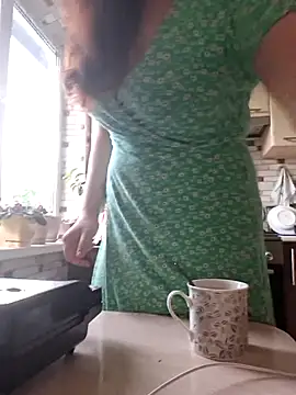 Snapshot of Meri_a chatting on June 2026 04:44:01 PM Meri a online show from June 2026 04:44:01 PM