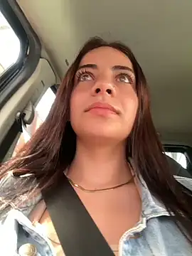 Snapshot of Hanna_Cruz_ chatting on May 2026 03:29:01 PM Hanna Cruz online show from May 2026 03:29:01 PM