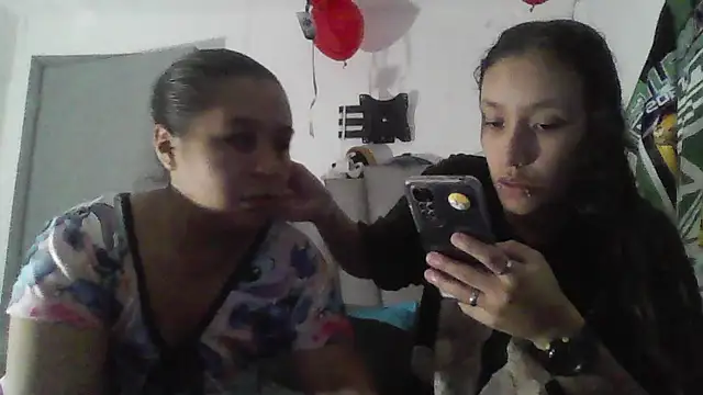 Snapshot of Amber_rose17 chatting on July 2026 12:57:02 AM Amber rose17 online show from July 2026 12:57:02 AM