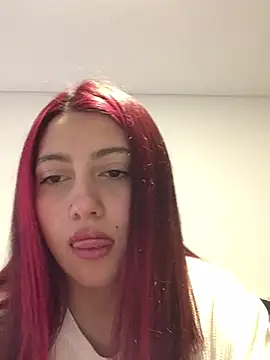 Emma Cut online show from May 2026 04:46:02 PM
