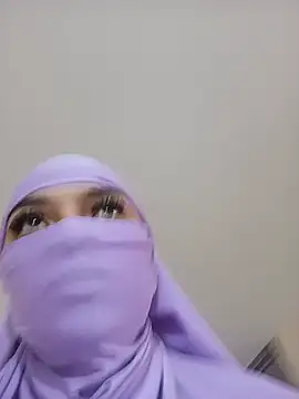 Snapshot of Samira_1 chatting on June 2026 08:40:02 PM Samira 1 online show from June 2026 08:40:02 PM