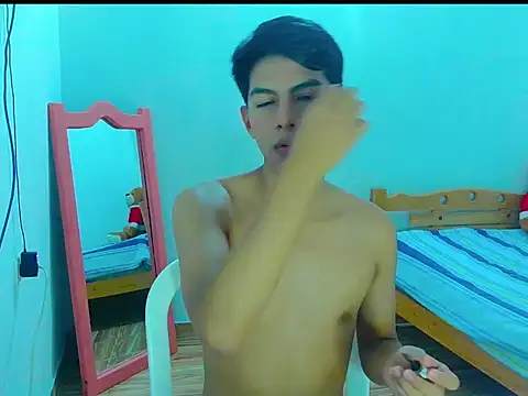 Snapshot of phuwin_bj chatting on June 2026 05:06:02 AM phuwin bj online show from June 2026 05:06:02 AM