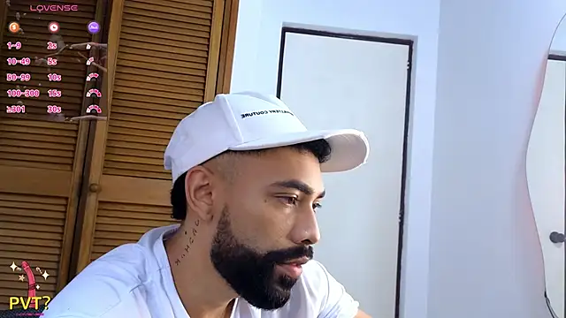 Blade millerr online show from May 2026 12:54:01 PM