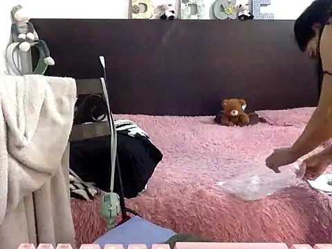 Snapshot of mommy-flabia chatting on July 2026 08:41:01 PM mommy-flabia online show from July 2026 08:41:01 PM