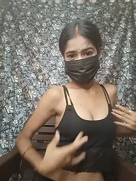 Yogita51 online show from May 2026 04:29:02 AM